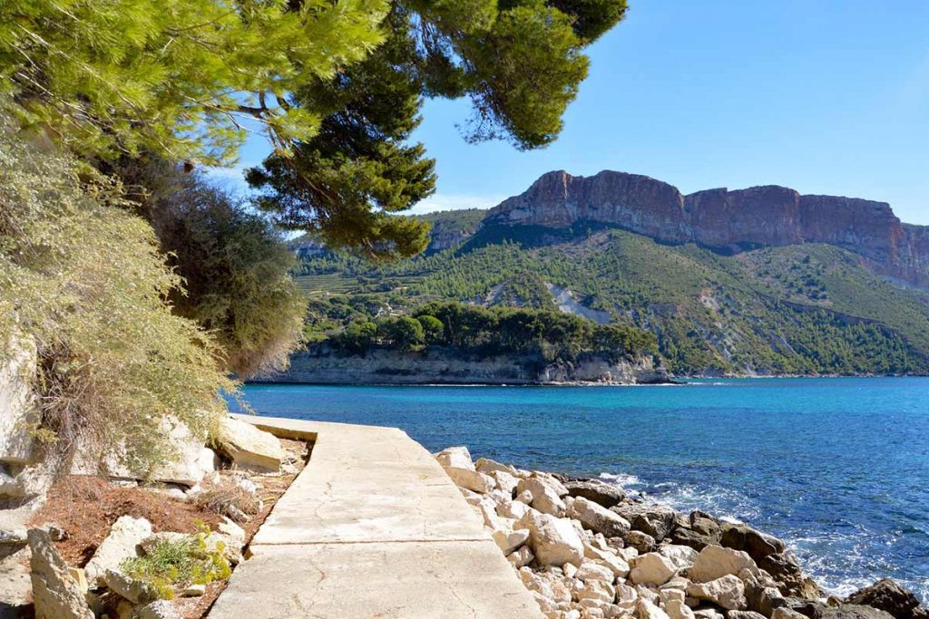 Que vous soyez bord de mer ou destinations historiques, la France offre un patrimoine touristique riche et varié